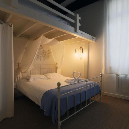 Appartamento Charme D'Ancien Au Coeur De Vieux-Tours Esterno foto